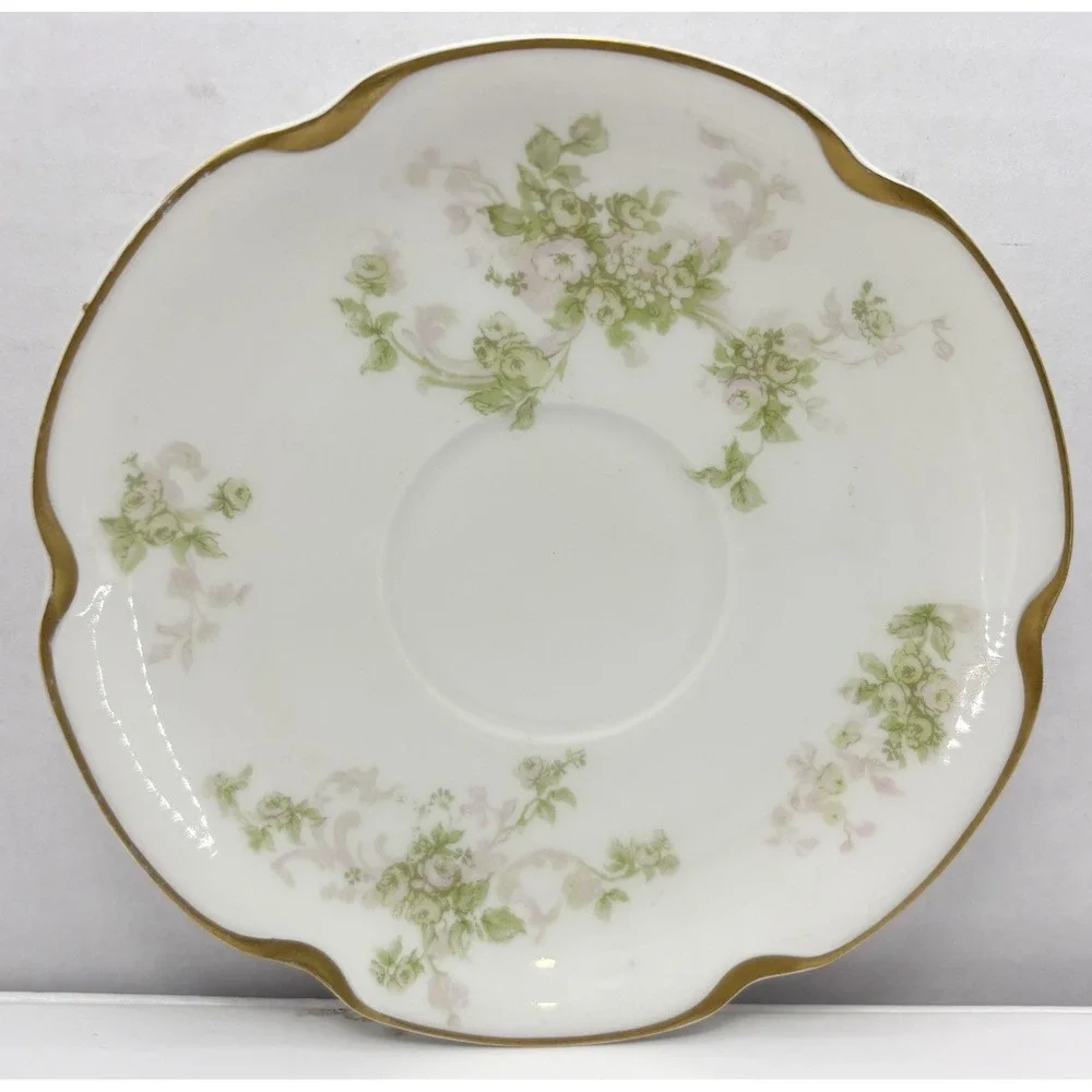 Set of 4 Vintage Haviland & Co Limoges Schleiger Gold‎ Trim Floral Saucers 5.25